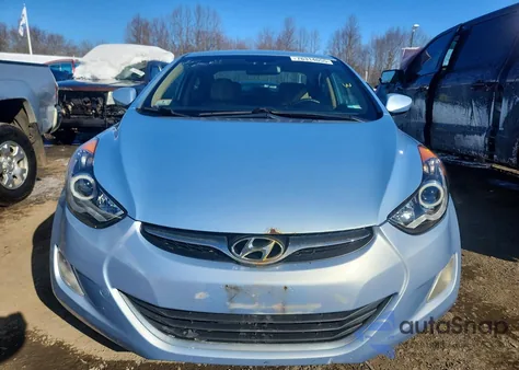 2012 Hyundai Elantra Gls z USA, uszkodzony, nr VIN KMHDH4AE6CU197468